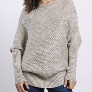 Silver knit sweater size S/M